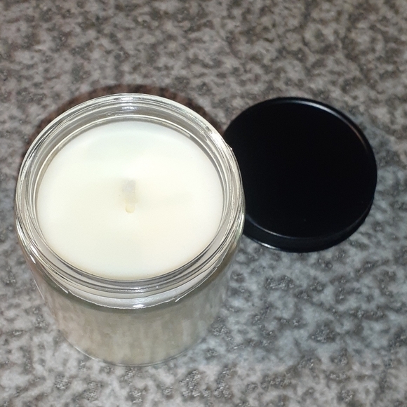 BBW THE PERFECT AUTUMN Single Wick Candle 7 oz - Picture 4 of 4